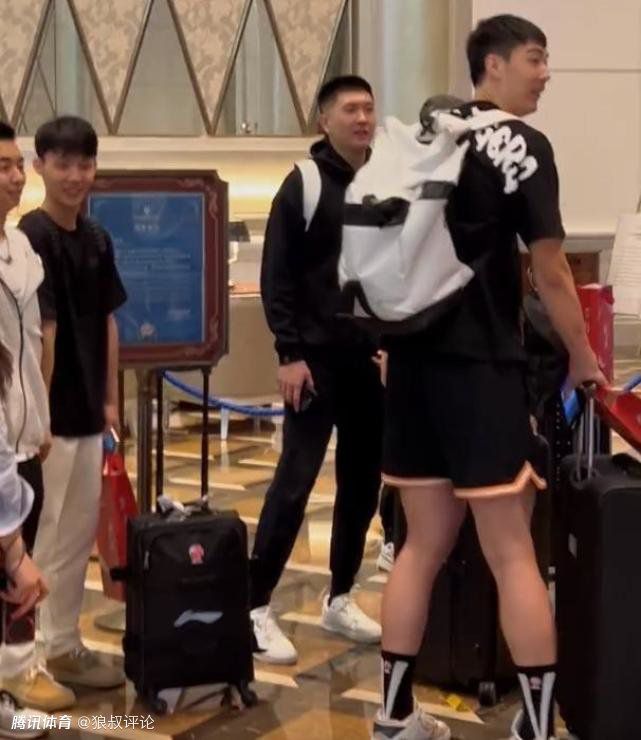 av小说天堂网